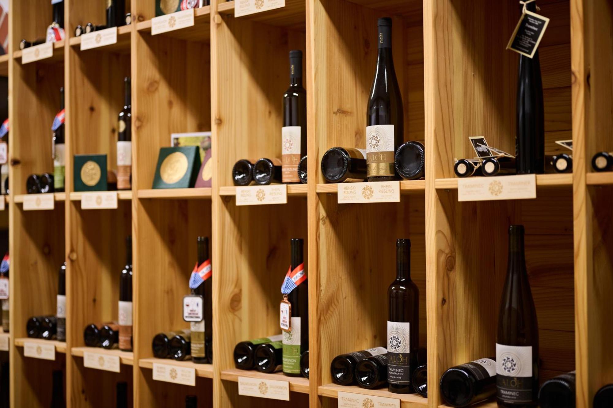 Wine House Kaloh Villa มาริบอร์ ภายนอก รูปภาพ