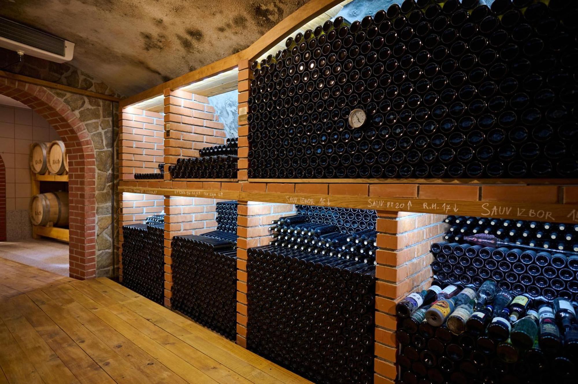 Wine House Kaloh Villa มาริบอร์ ภายนอก รูปภาพ